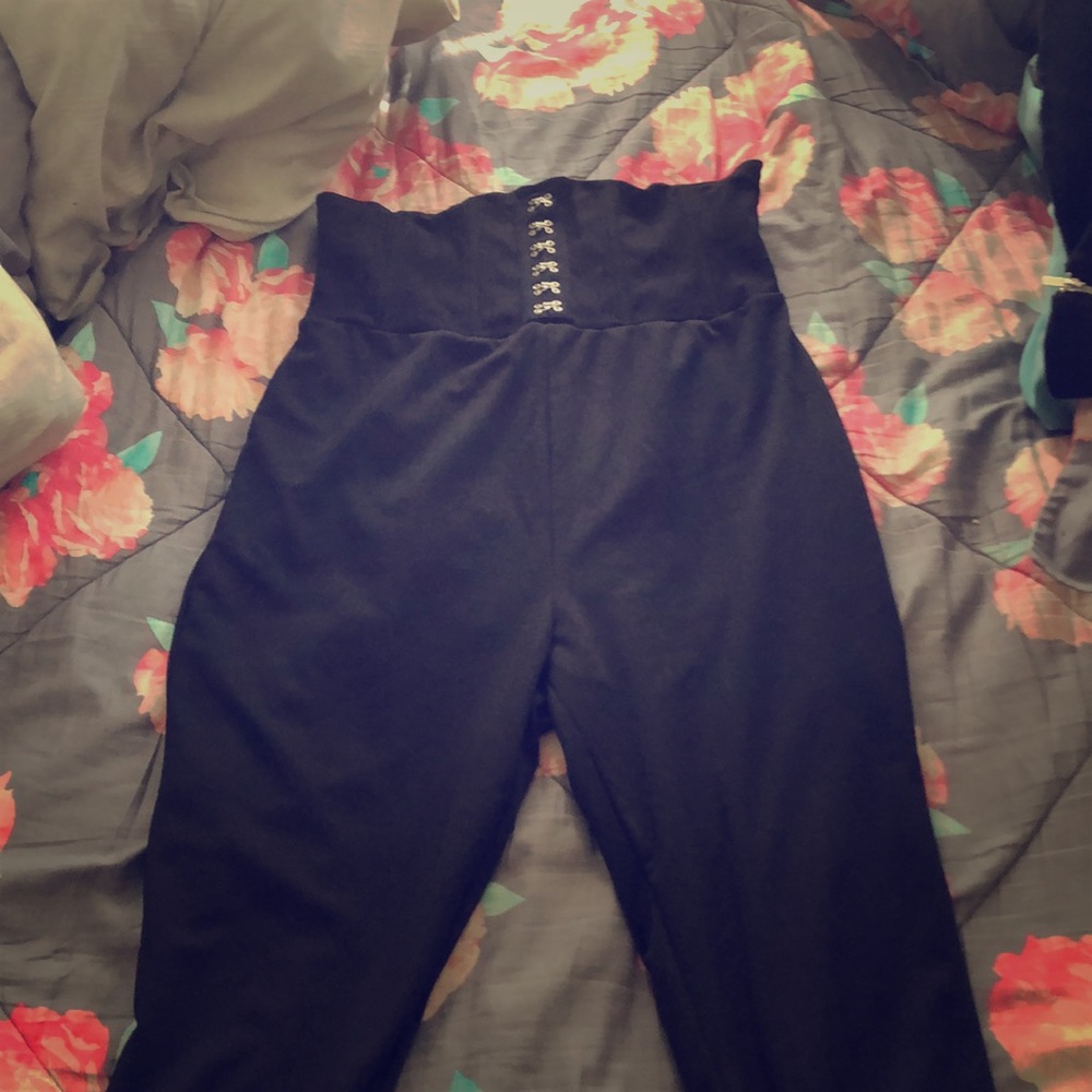 High waisted pants
